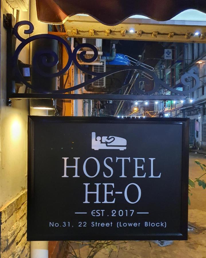 Hostel He-O Rangoon Buitenkant foto